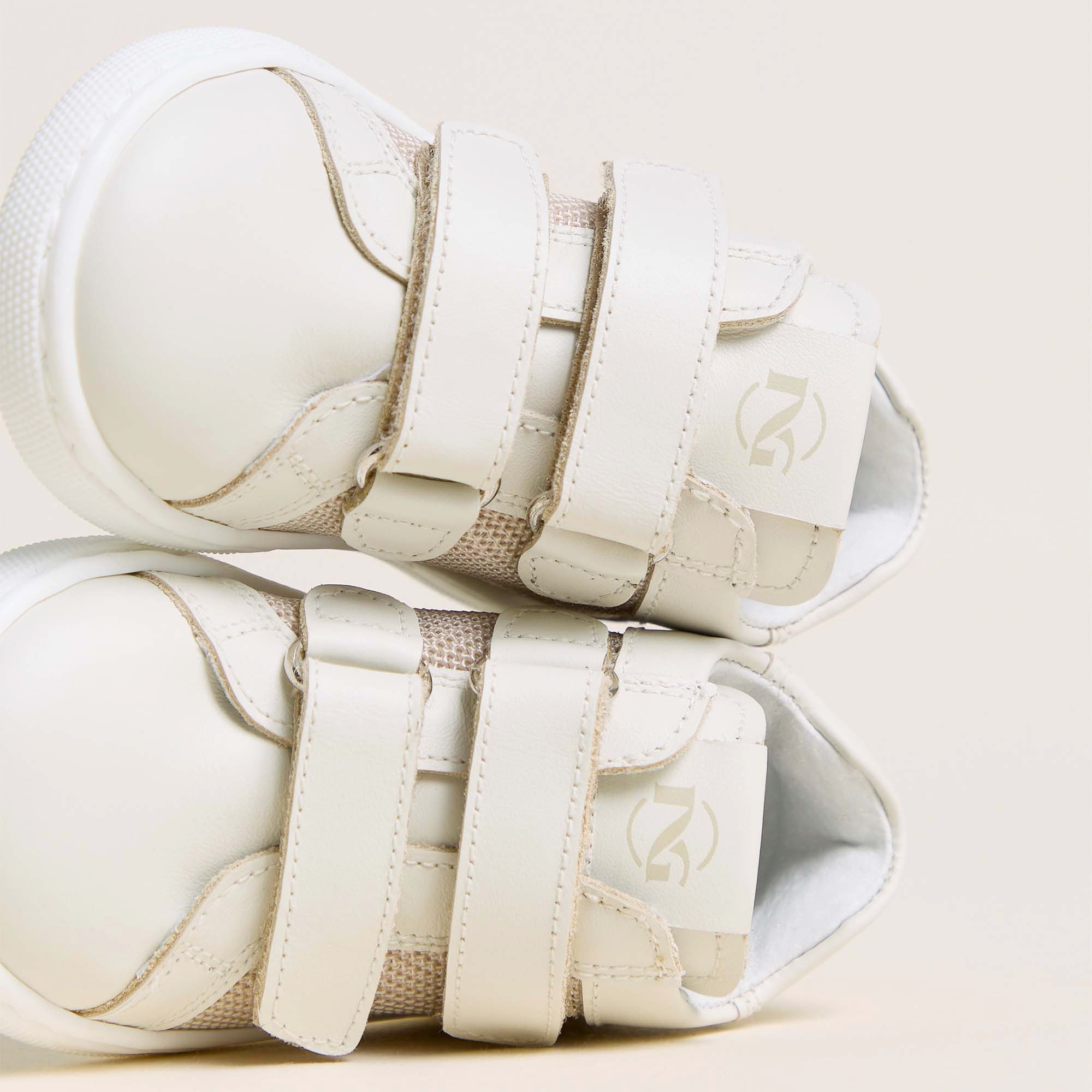 CILE_KIDS_TDRAGON_IVORY_612_TR_SORA_834_BIANCO_E525172M_713_Image_4
