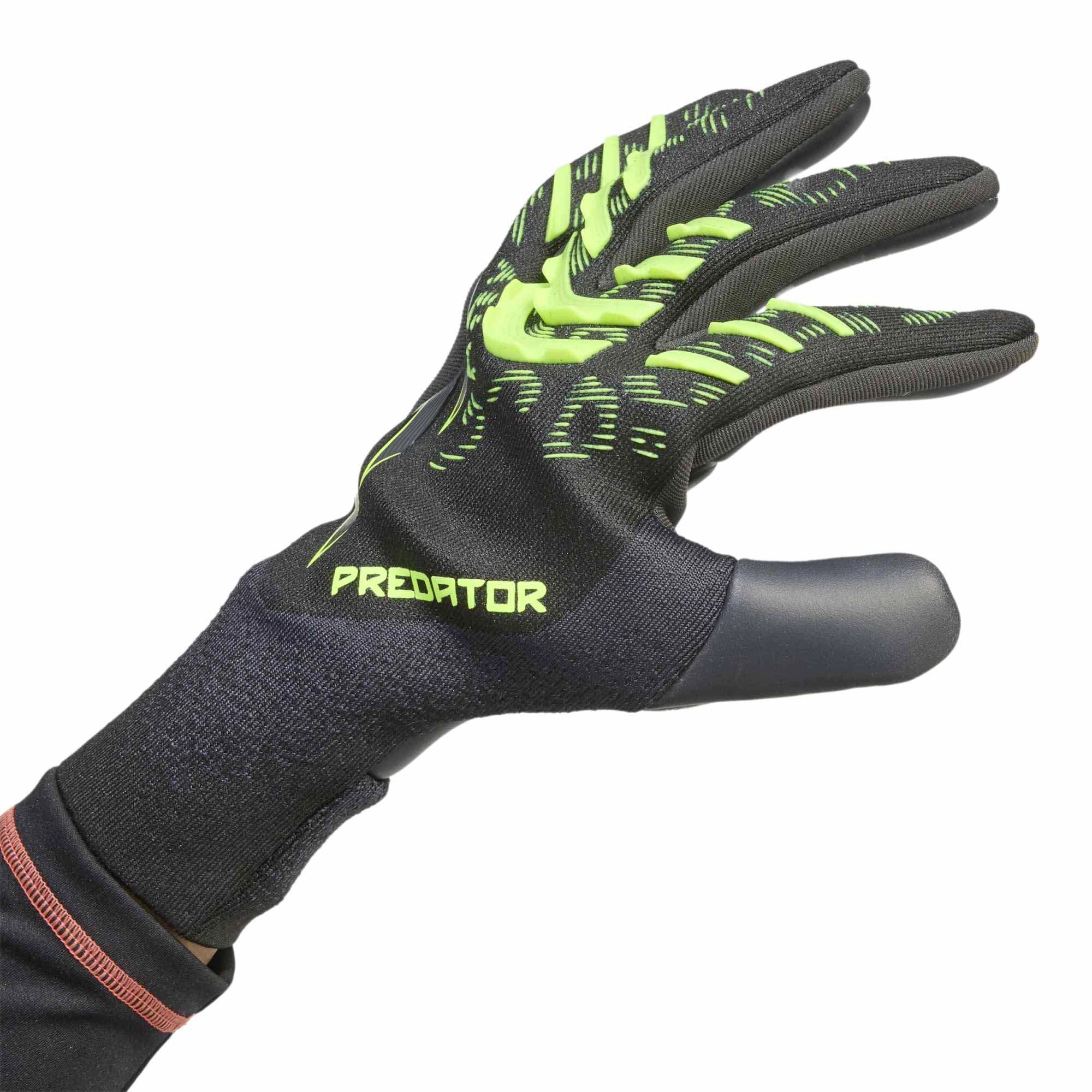 PRED_GL_PRO_JJ3531_BLACKCA_Image_3