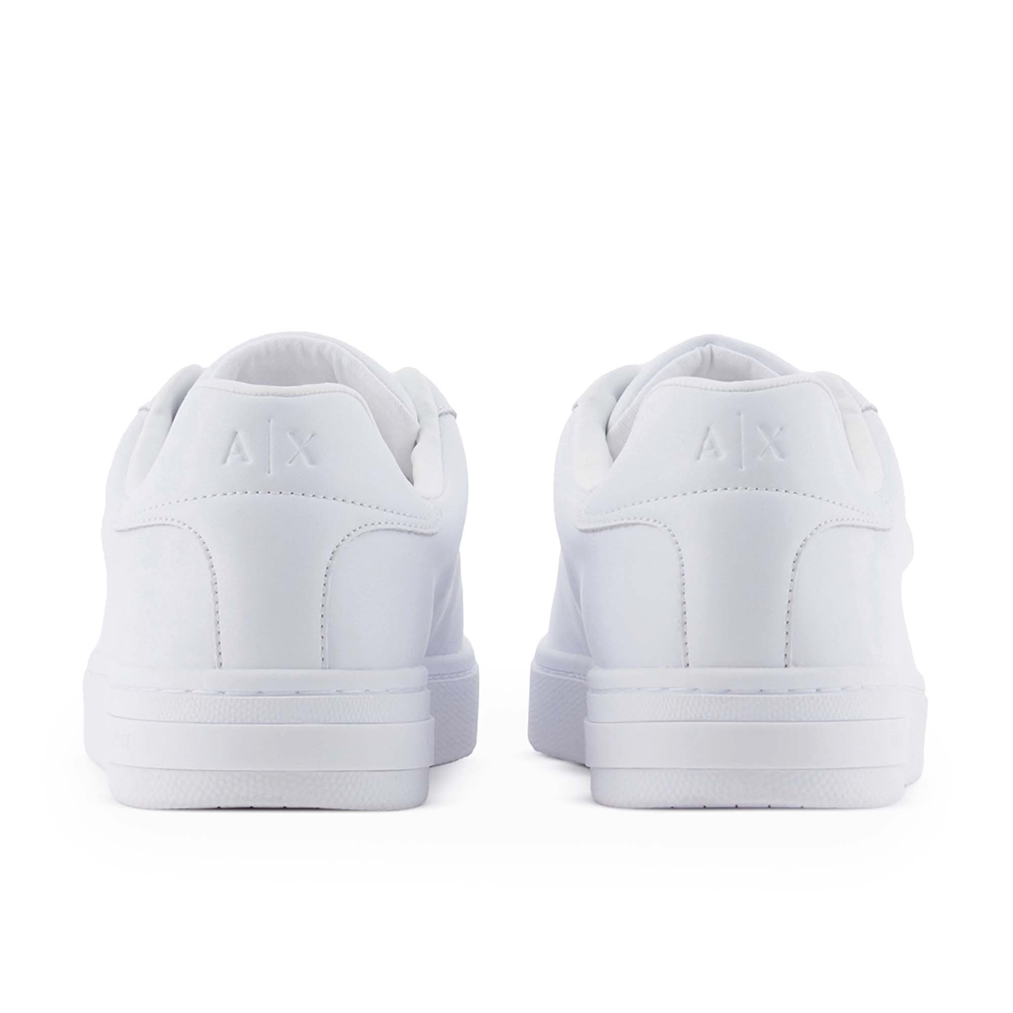 SNEAKER_XM000141AF11912_U0002_Image_4