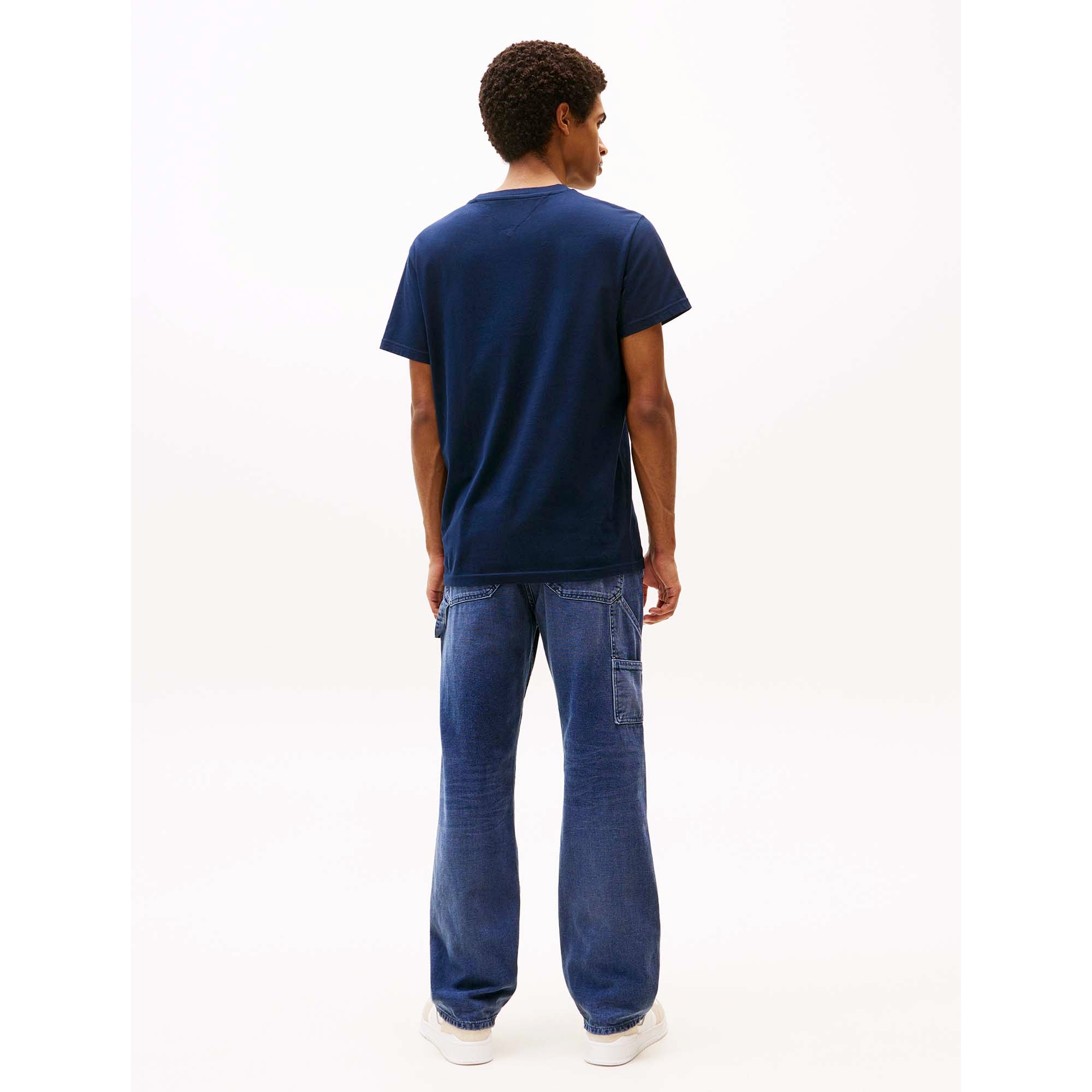 TJM_SLIM_LINEAR_CHES_DM0DM21780_C1G_Image_3