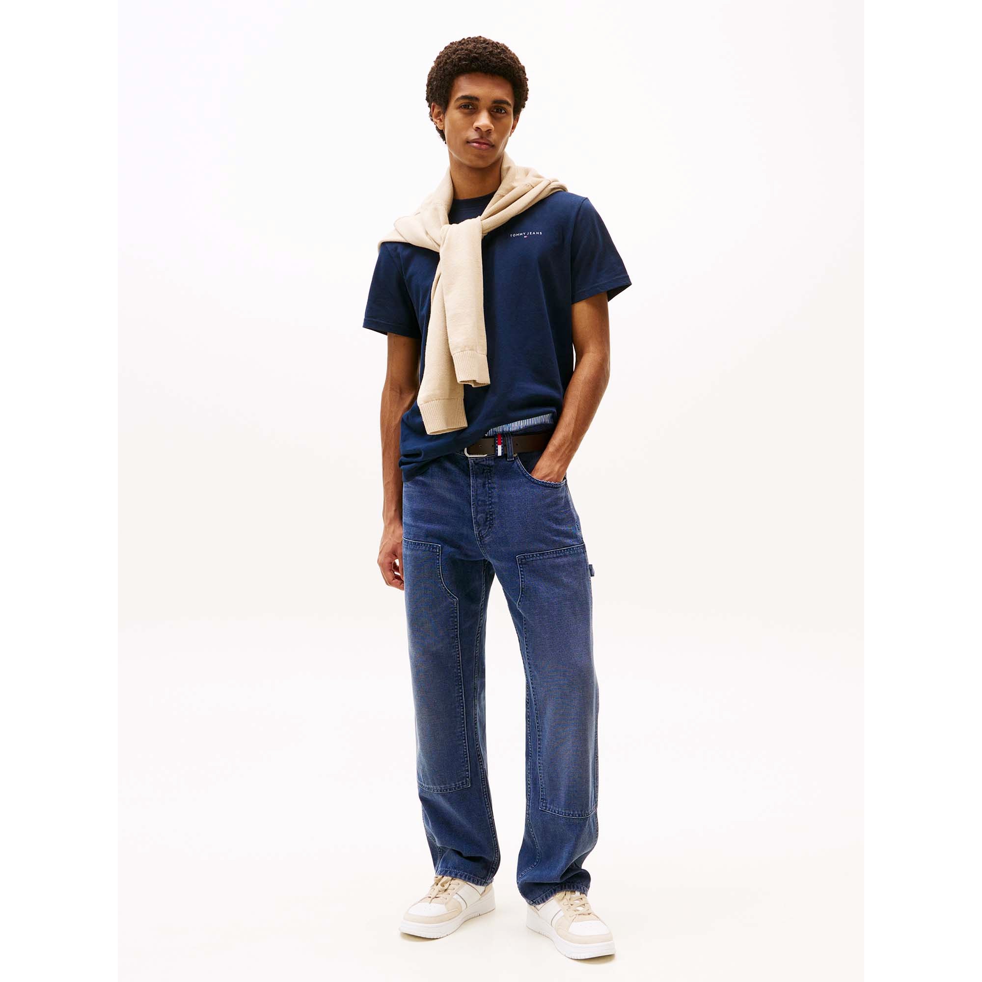TJM_SLIM_LINEAR_CHES_DM0DM21780_C1G_Image_4