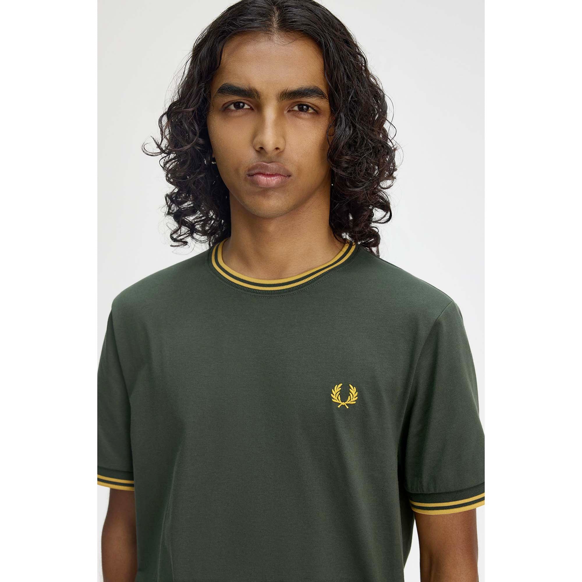 TWIN_TIPPED_T-SHIRT_M1588_Y22_Image_4
