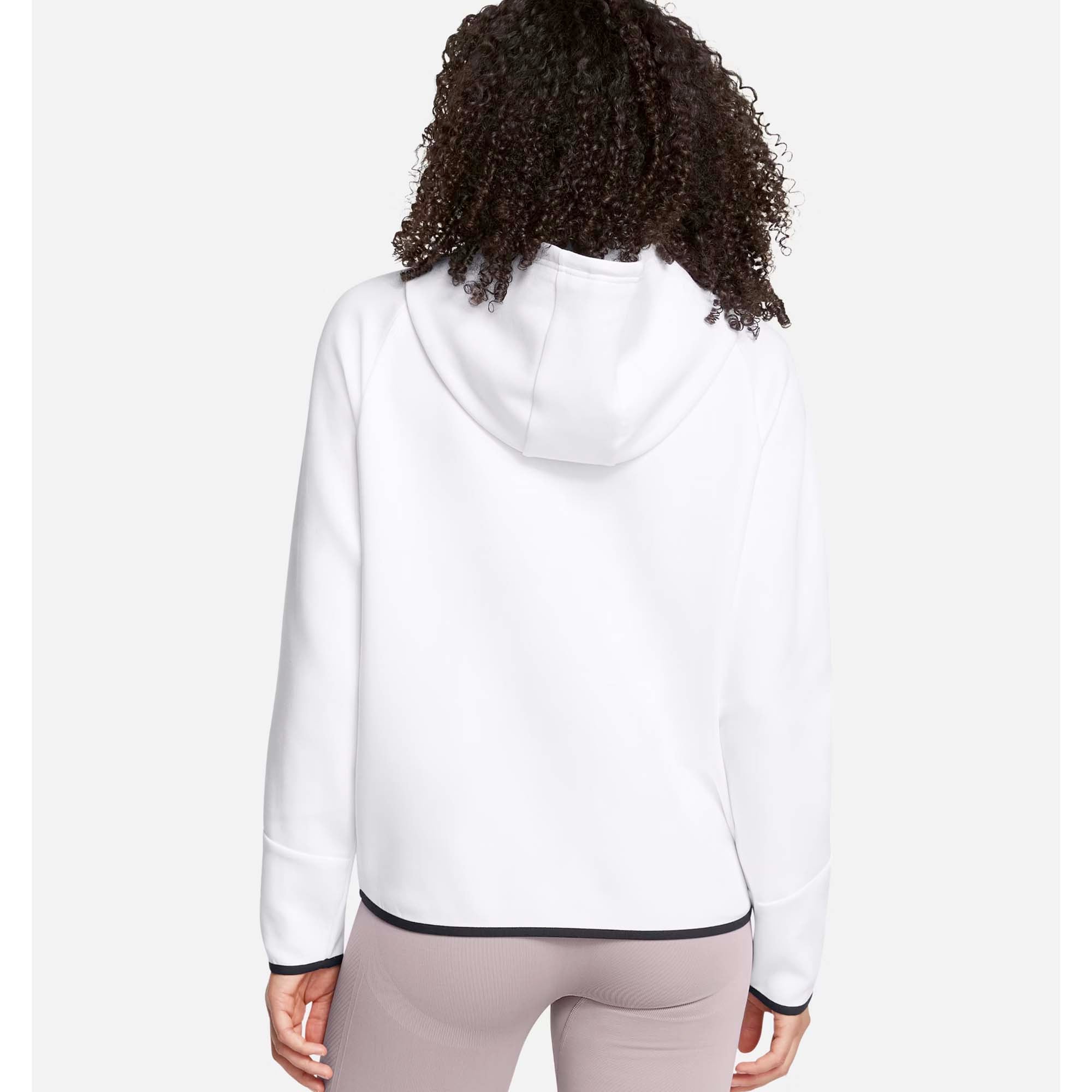 UNSTOPPABLE_FLEECE_FZ_771379842_100_Image_4
