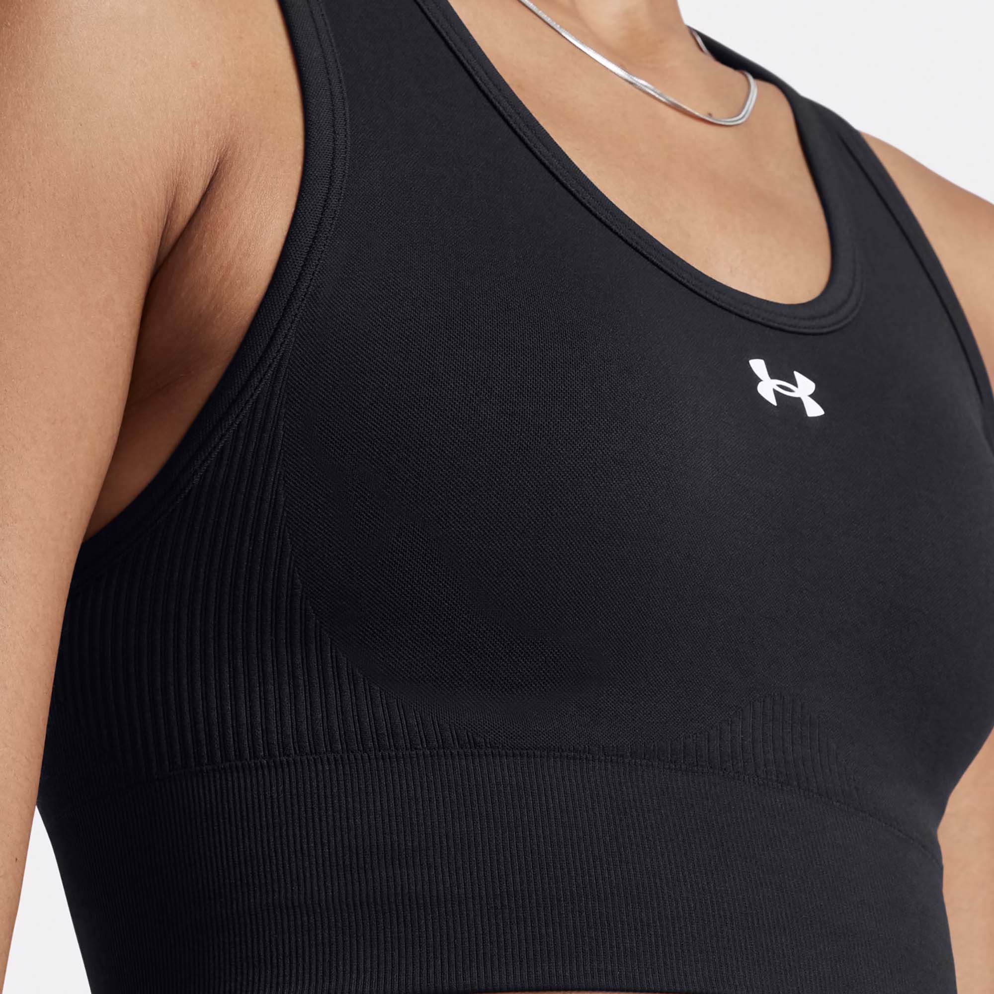 VANISH_SEAMLESS_MID_BRA_771384419_001_Image_5