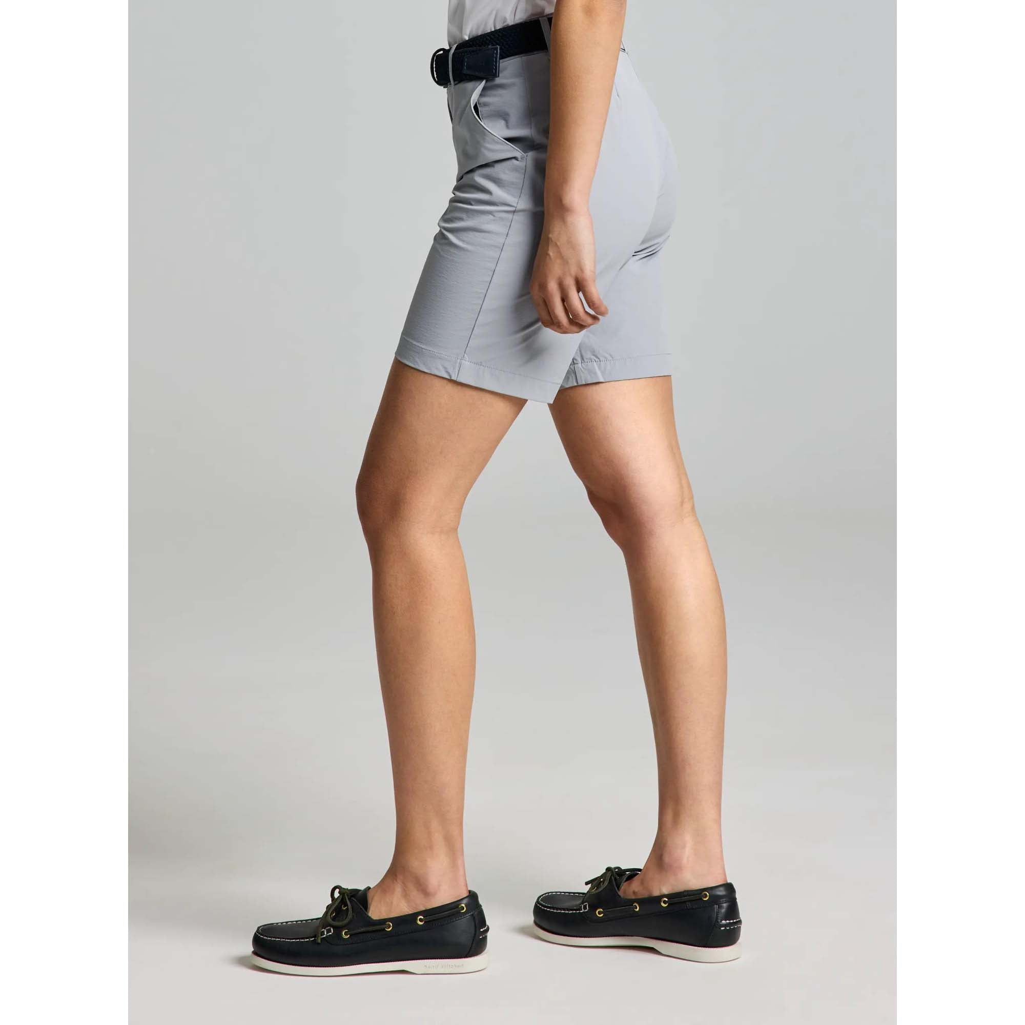 WS_TECH_CHINO_SHORT_A940005S01_W05_Image_3