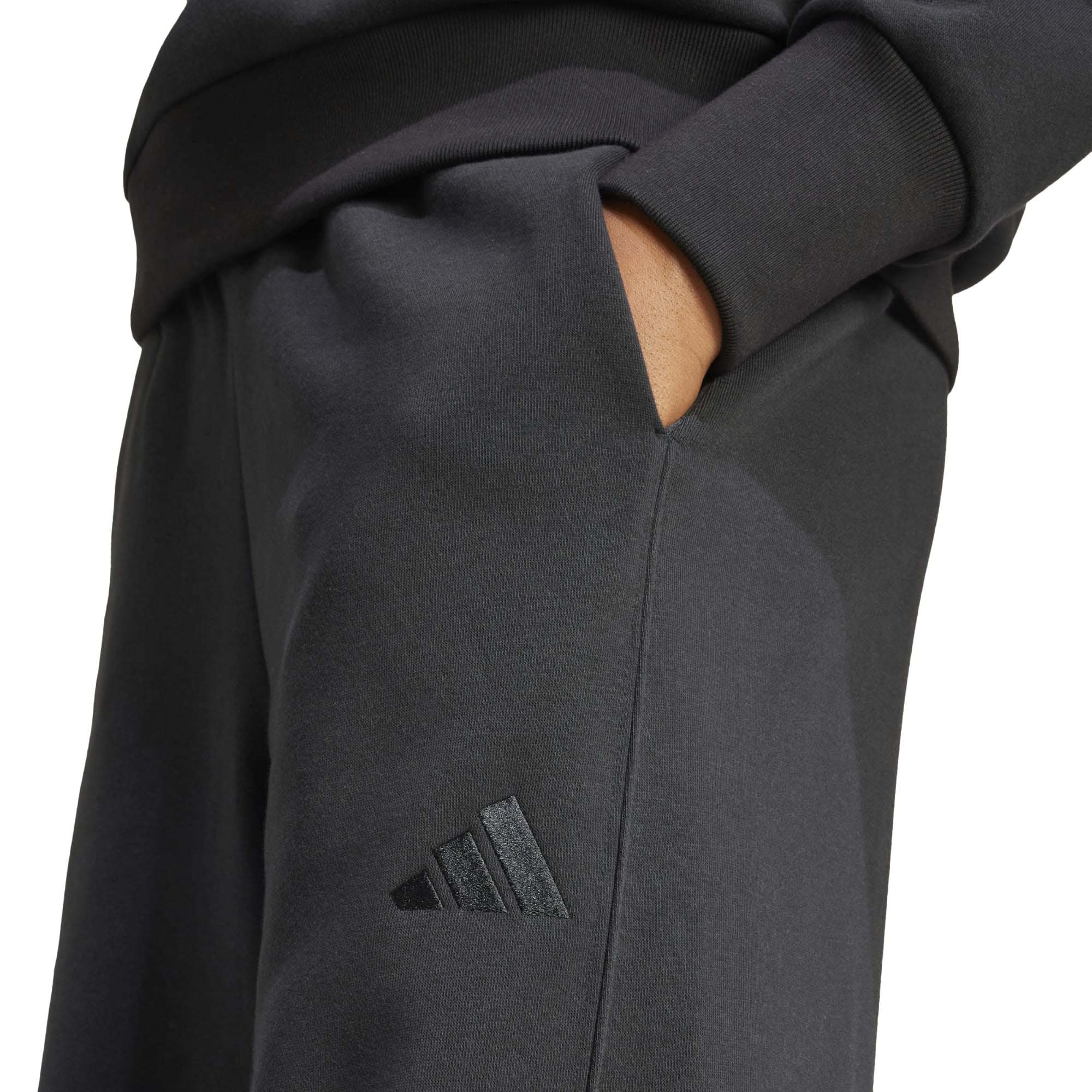 W_ALL_SZN_T_PT_JJ1281_BLACK_Image_4