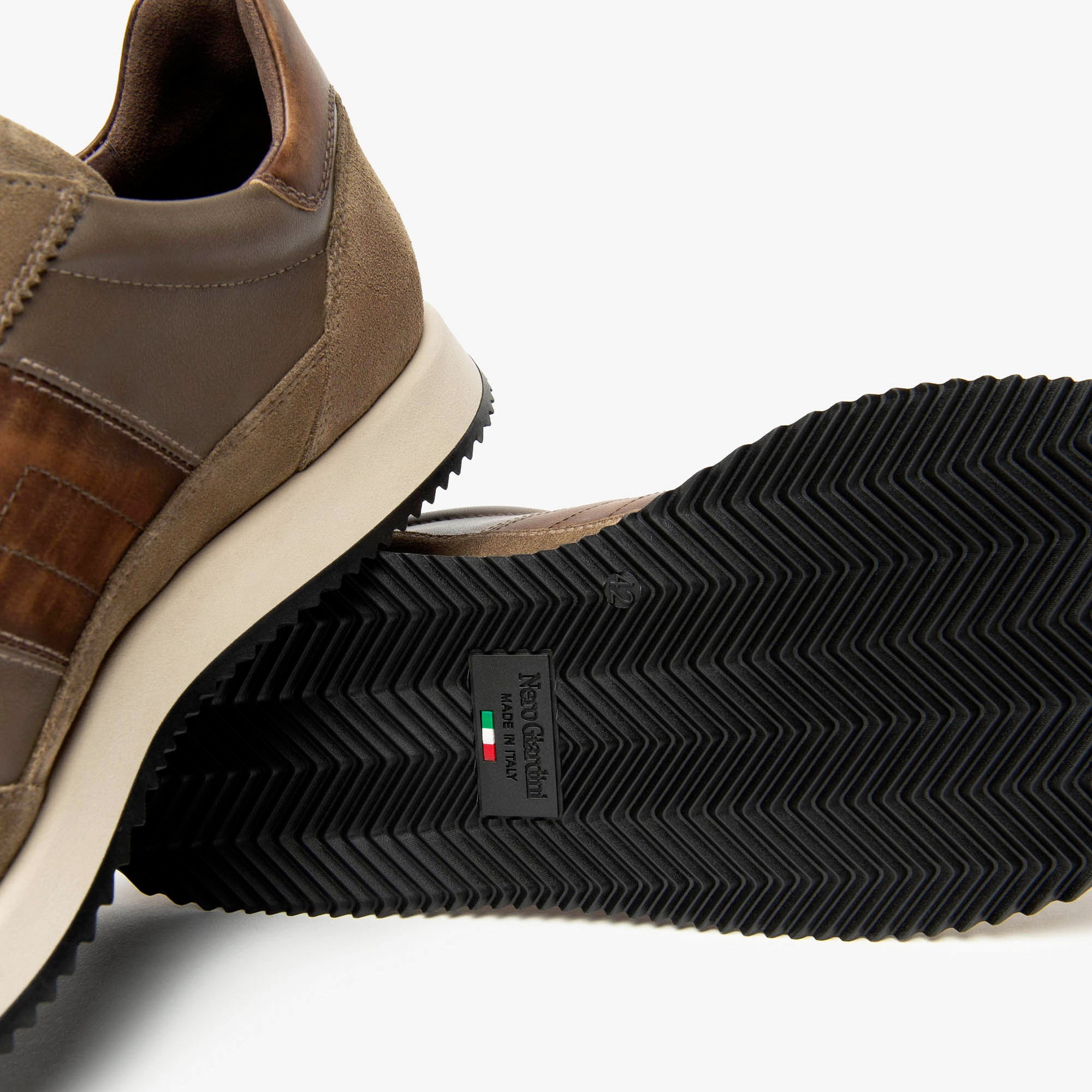 AROLD_SAUVAGE_TAUPE_DELAVATO_BEIGE_TR_PALERMO_TAD_I500901U_311_Image_4