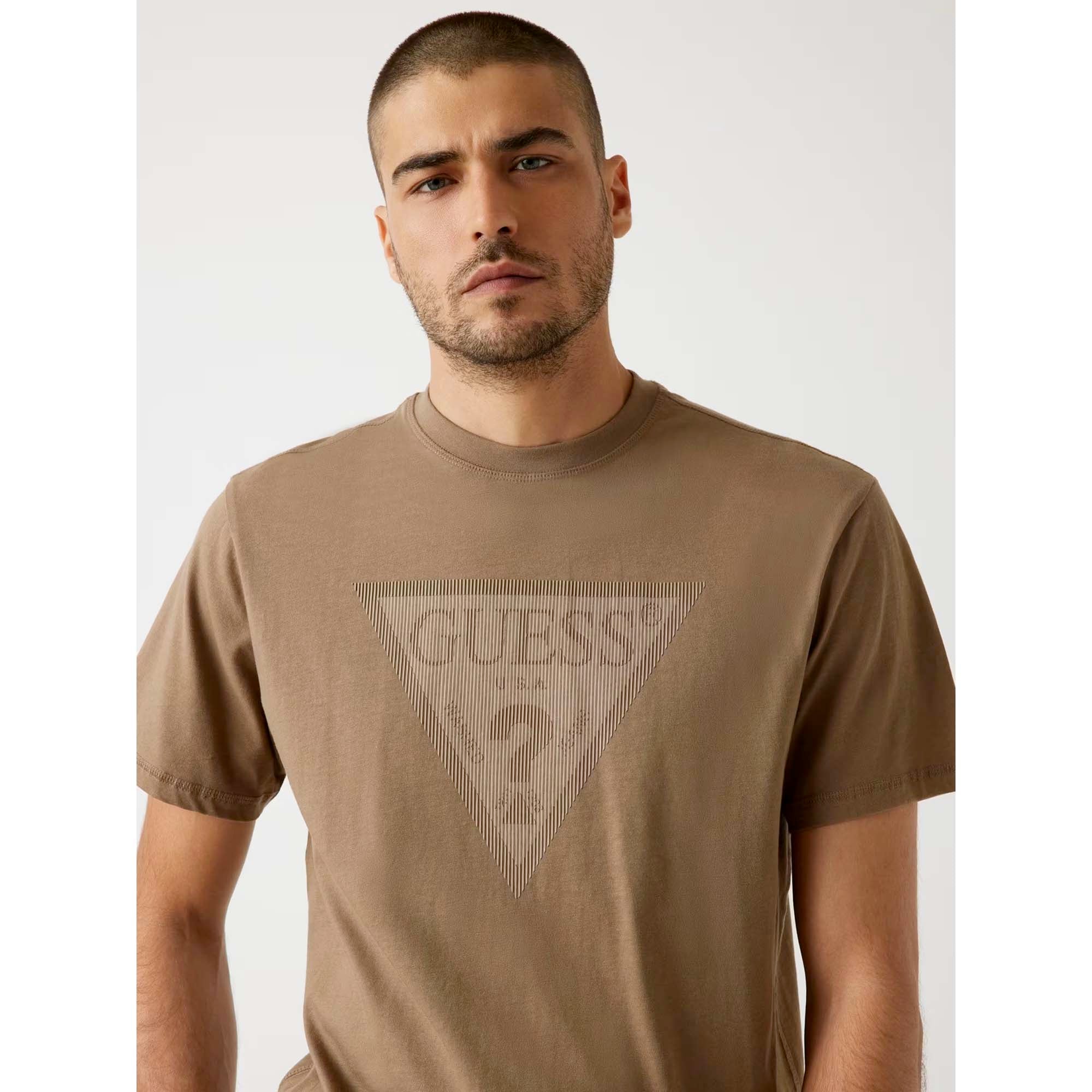 CN_SS_TRIANGLE_LOGO_TEE_M5BI04I3Z14_A13K_Image_4