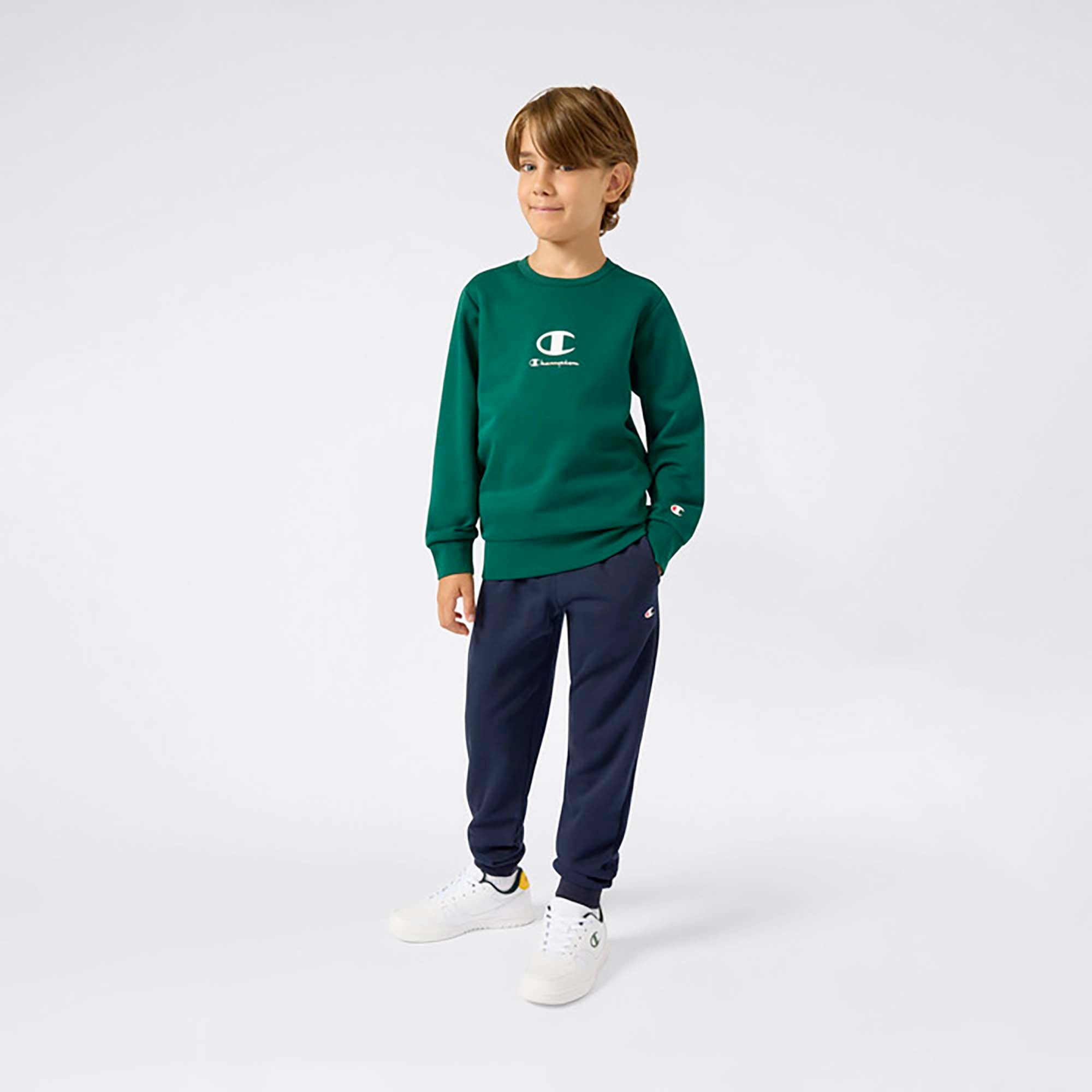 CREWNECK_SWEATSUIT_307394_GS584_Image_2