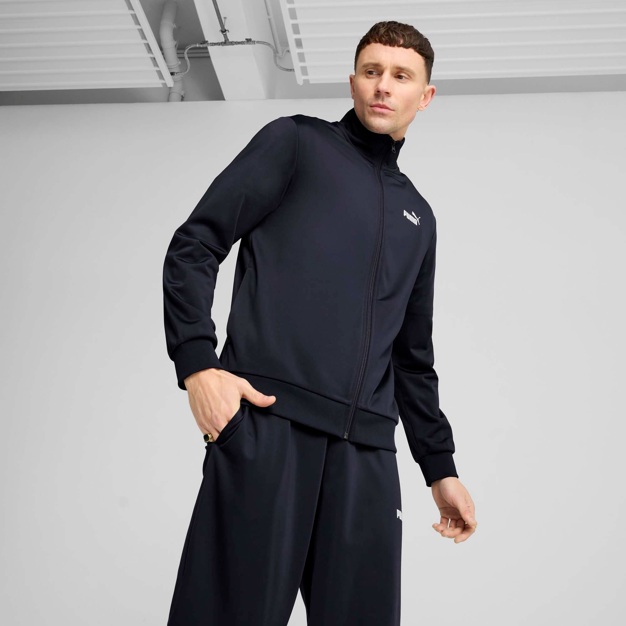 ESS_POLY_SUIT_CL_684847_16_Image_2