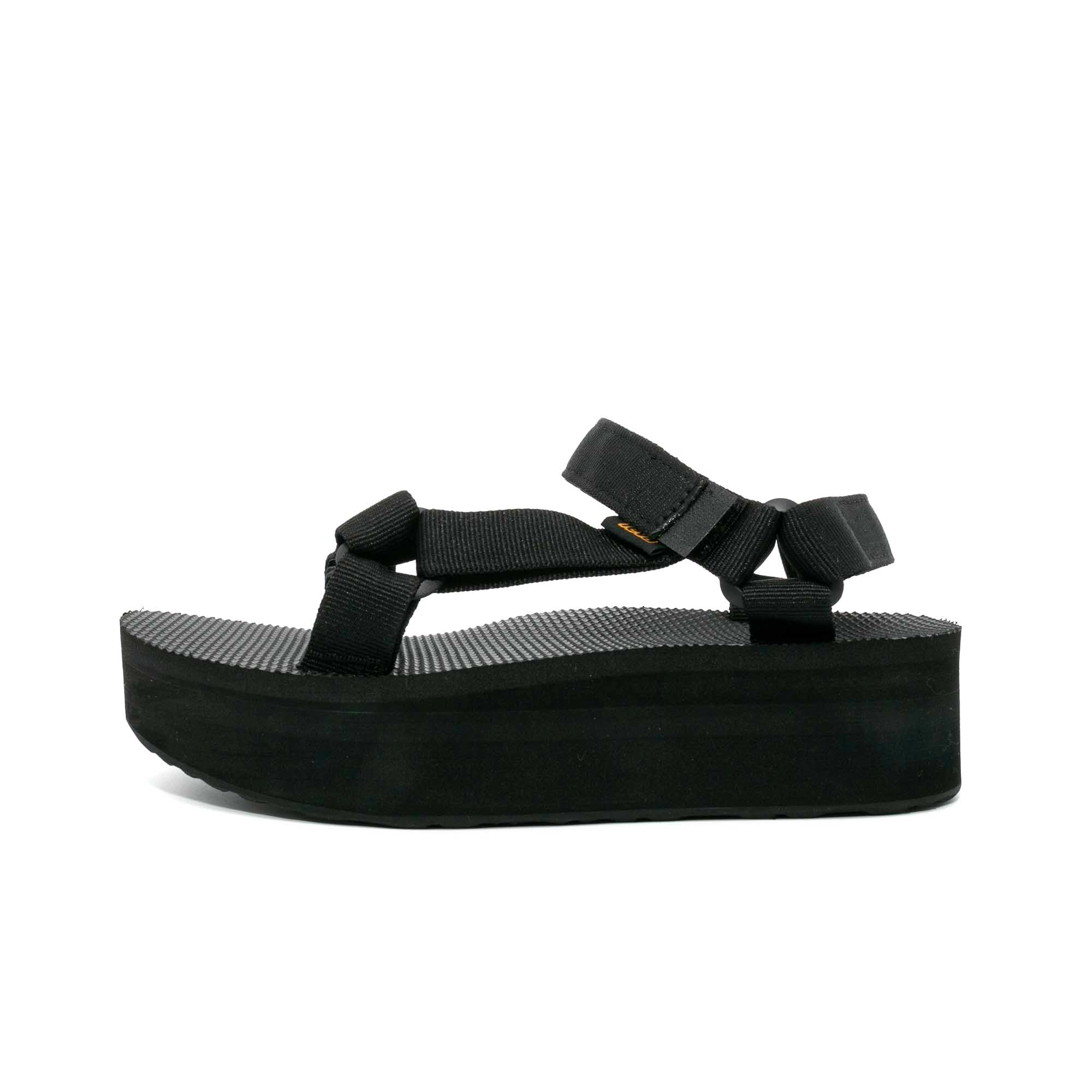 FLATFORM_UNIVERSAL_W_SANDALO_TE1008844_BLK_Image_1