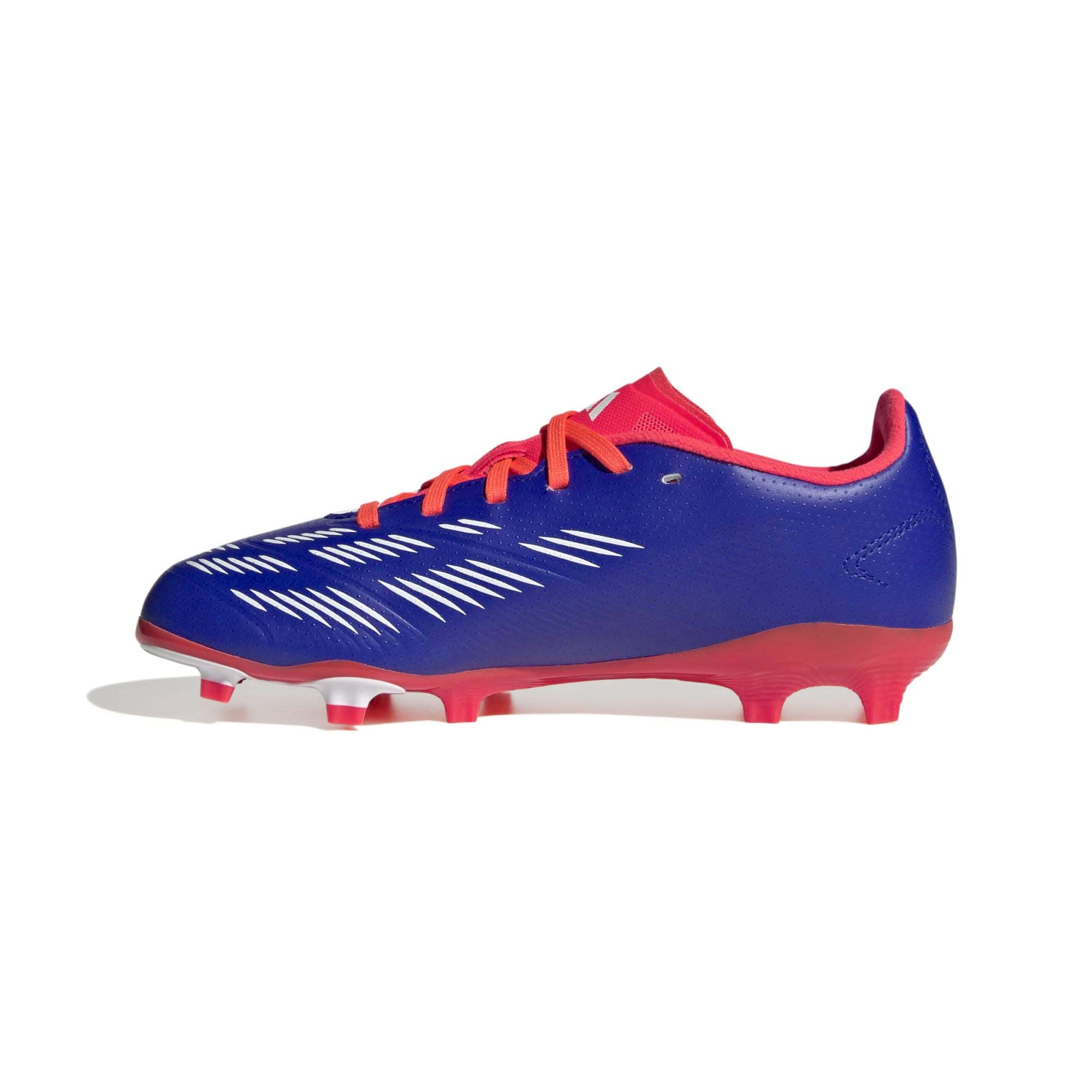 PREDATOR_LEAGUE_FG_J_ID0911_LUCBLUF_Image_2