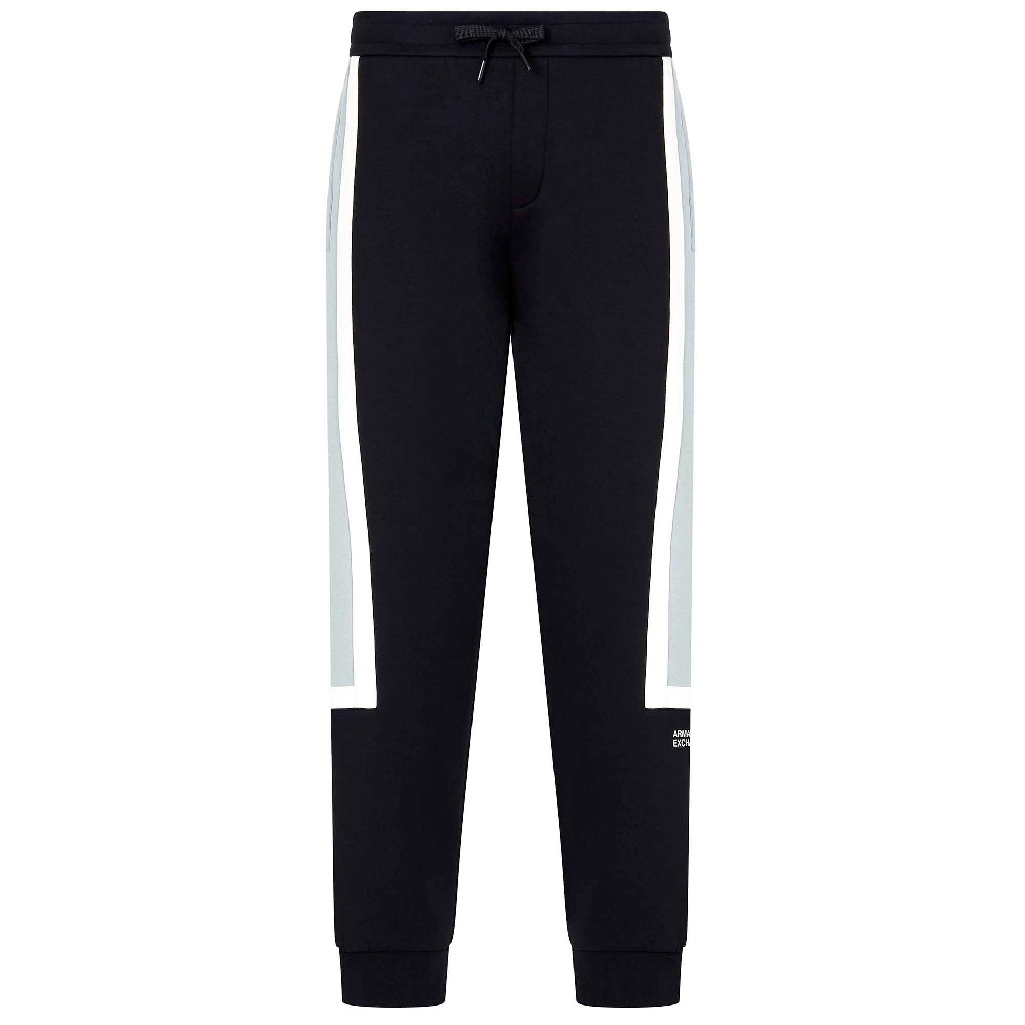 SHORTS_XM000521AF13047_UC001_Image_1