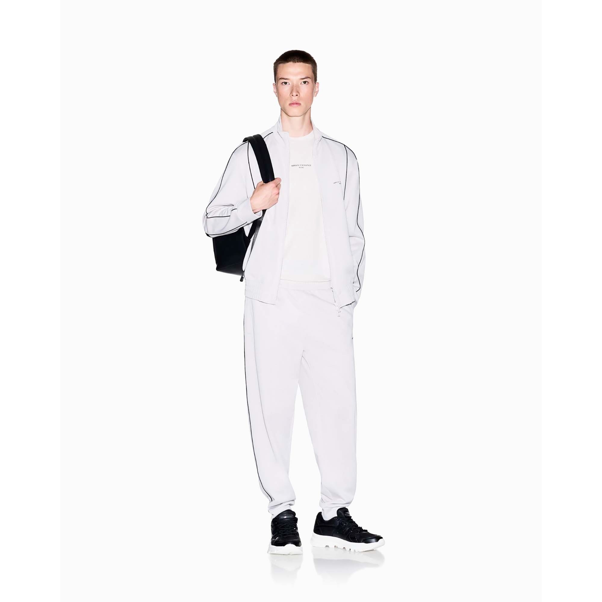 SWEATSHIRT_XM001357AF16278_U1013_Image_5