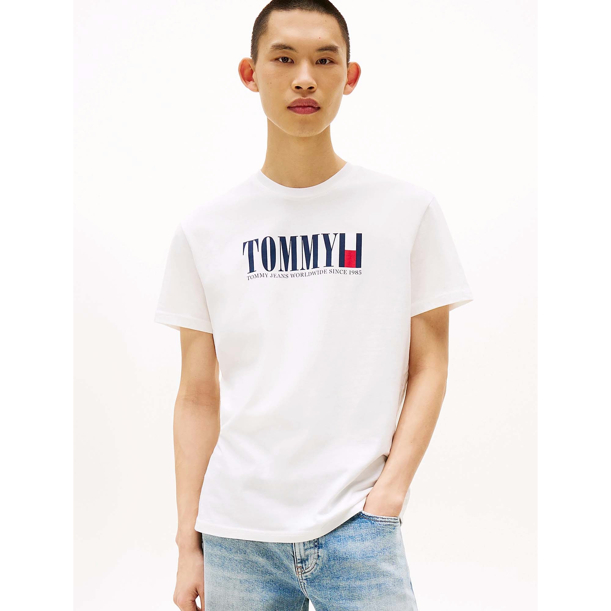 TJM_REG_TOMMY_DNA_FL_DM0DM21941_YBL_Image_2