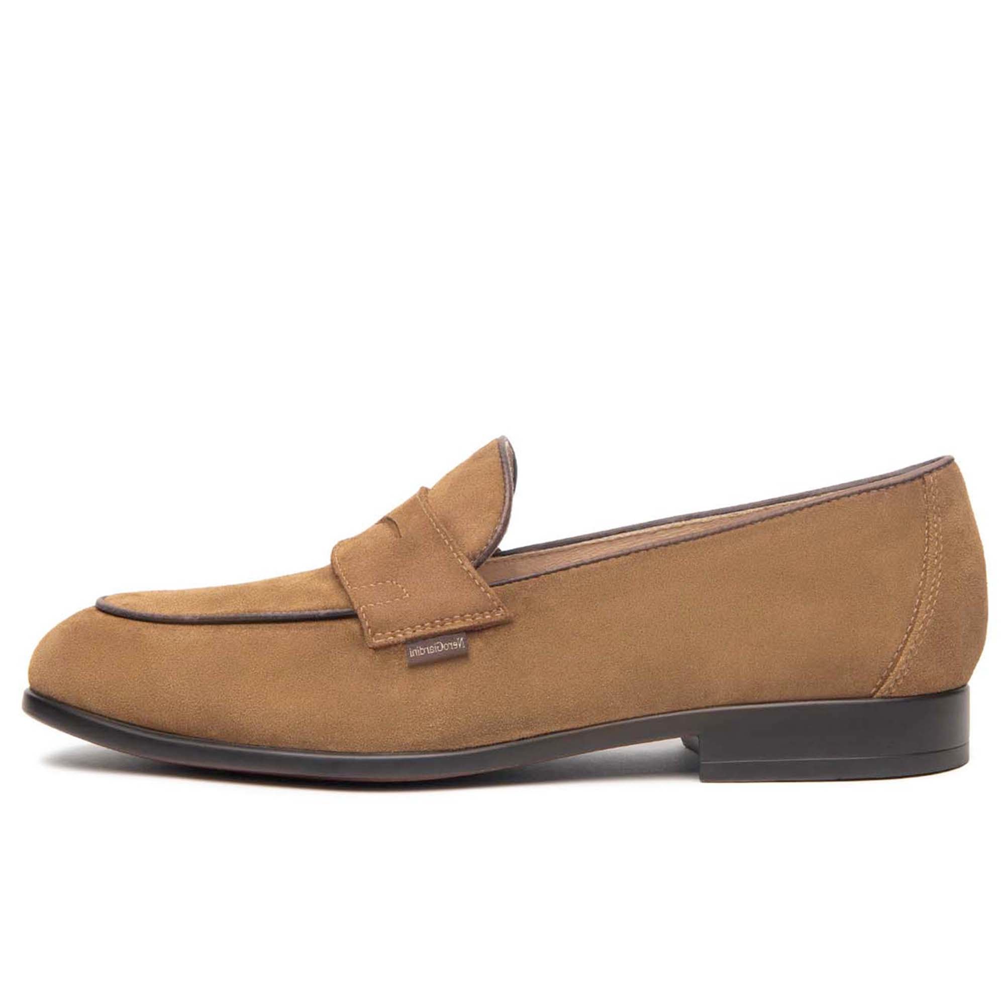VELOUR_RENO_TDI_MORO_GOMMA_SOLERO_G18157_E500592U_339_Image_1